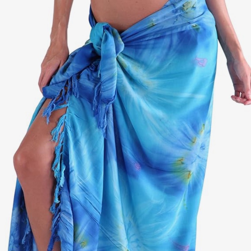 Blue Beach Sarong with Tropical Flowers - Picture 12 of 12